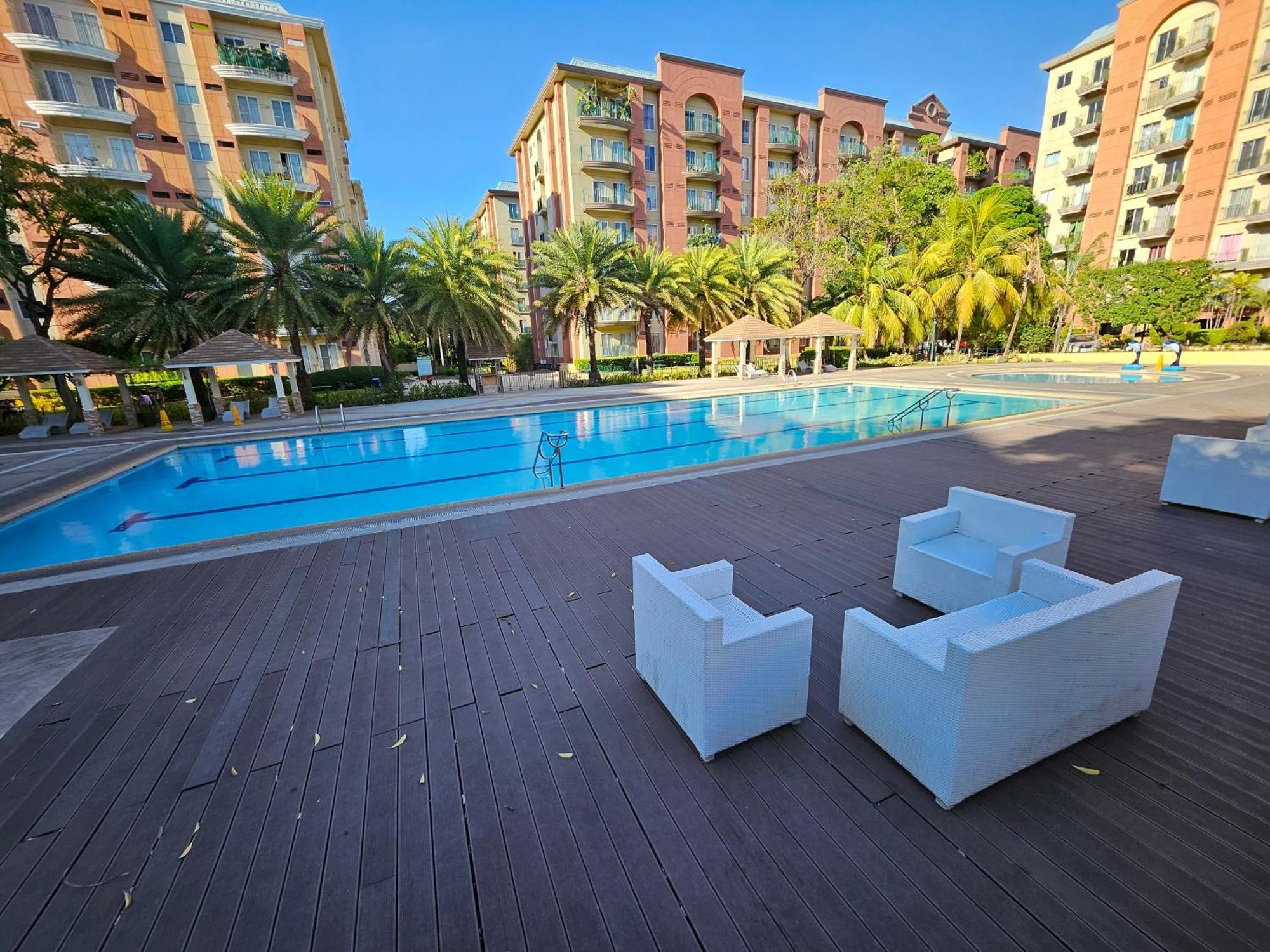 Cozy 2Br Staycation With Balcony Chateau Elysee For 4-6 Pax Paranaque City Zewnętrze zdjęcie